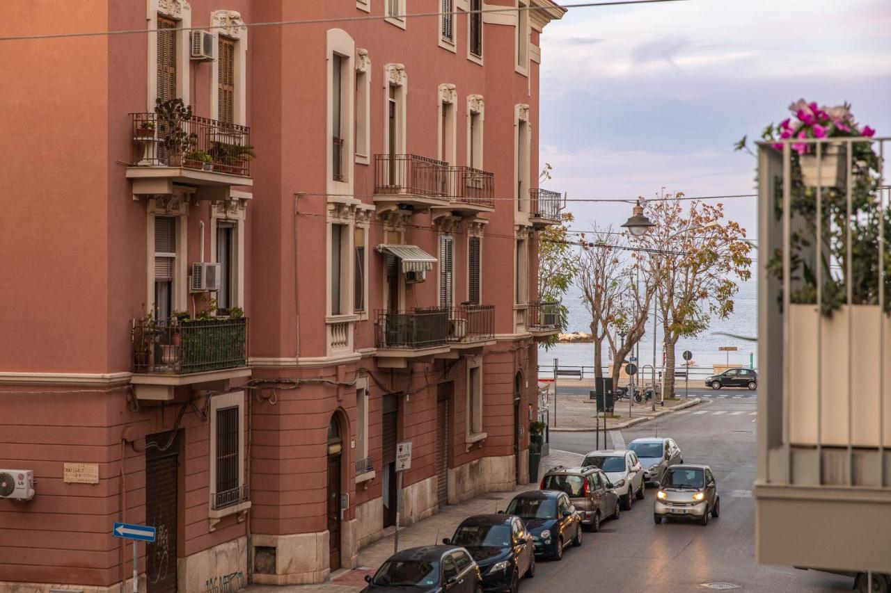 Casa Dei Visionari Apartment Bari Exterior photo
